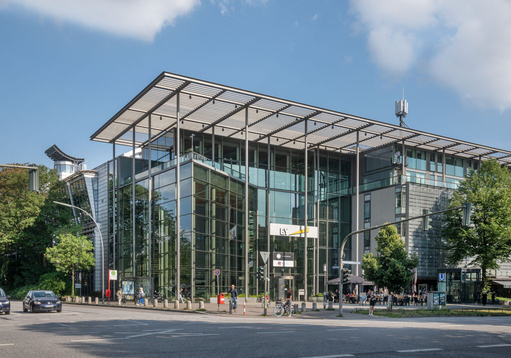 EY_Rothenbaumchaussee_Mail